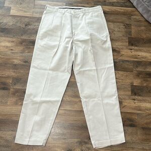 Polo Ralph Lauren pleated khaki pants size 38/32